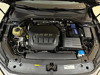 VOLKSWAGEN PASSAT 2022 YEAR 330TSI DELUXE EDITION 2022
