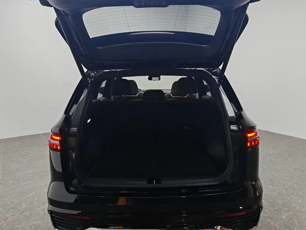 GEELY AUTO MONJARO 2024