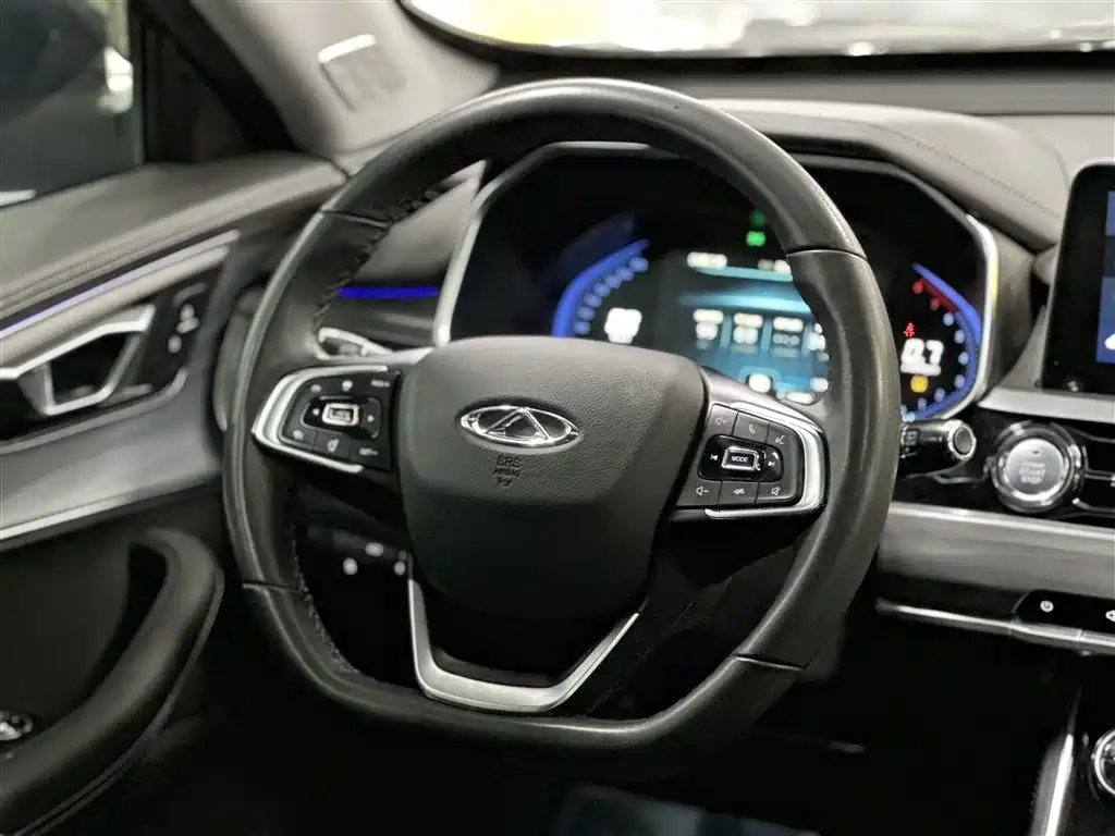 CHERY TIGGO 8 2021