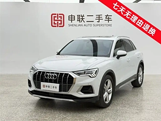 AUDI Q3  2021