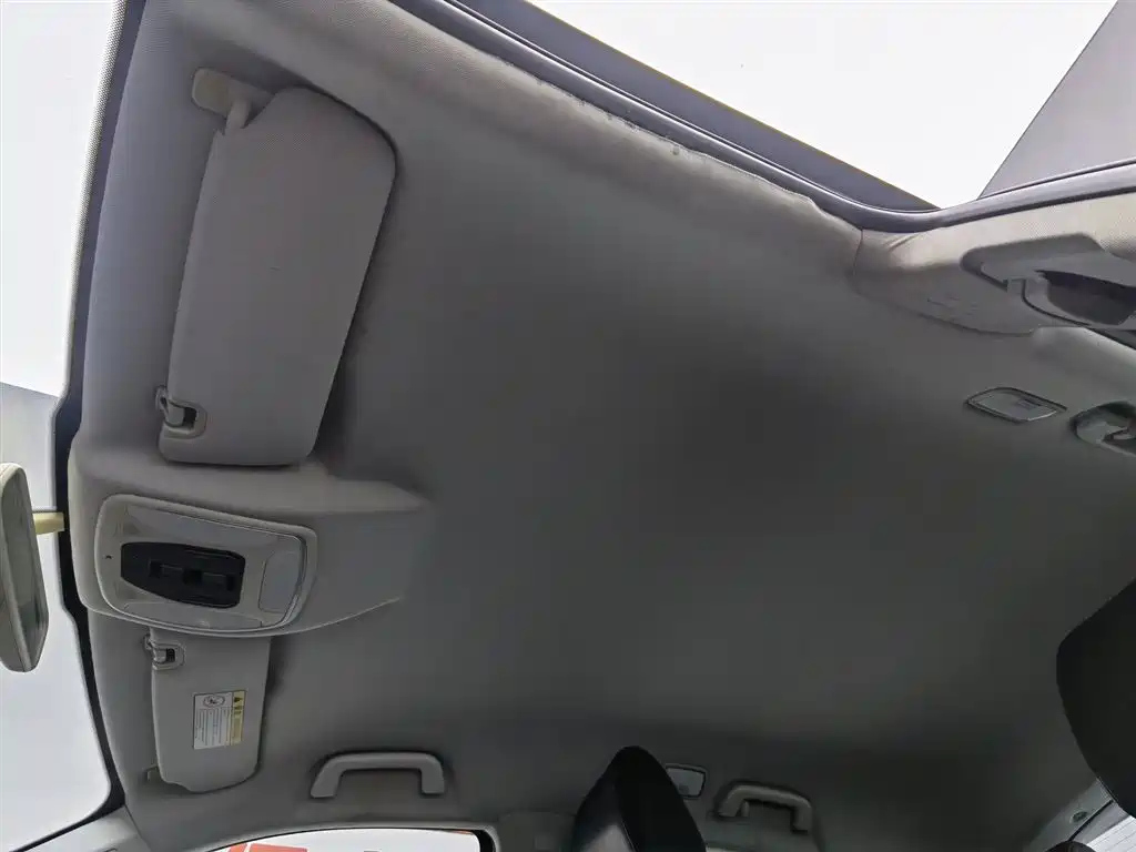 ZOTYE SR7 2016