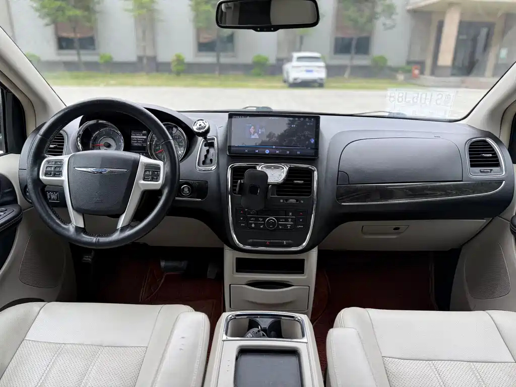 CHRYSLER BIG 捷龙 IMPORT 2015