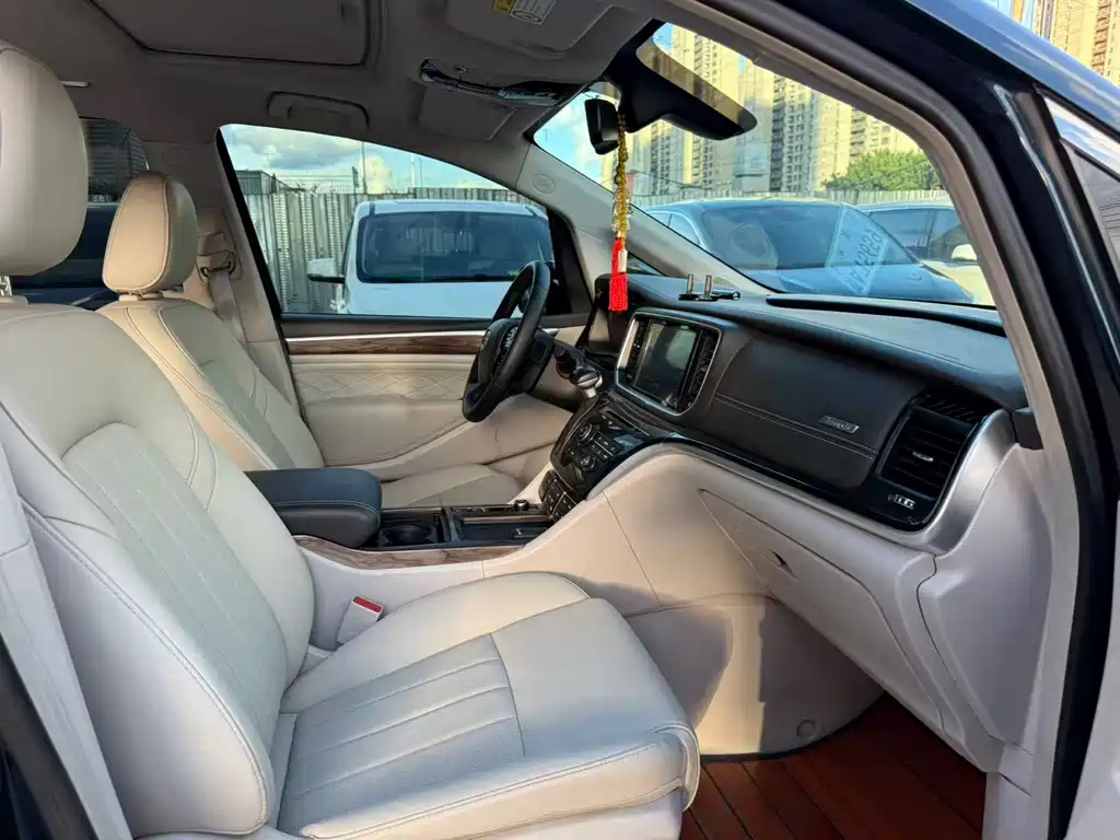 TRUMPCHI M8 2018
