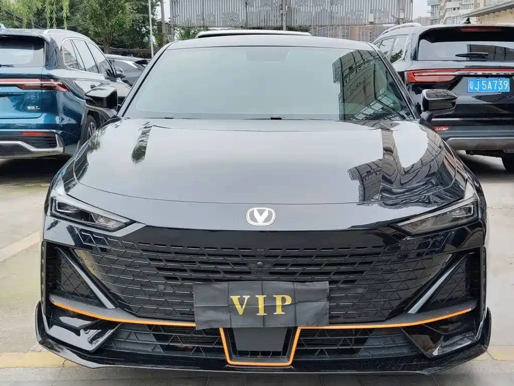 CHANGAN UNI-V 2023