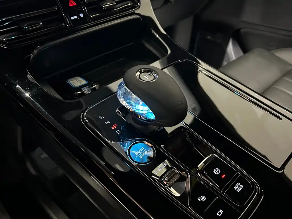 TRUMPCHI M8 2024