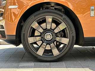 ROLLS ROYCE CULLINAN  2018 YEAR  SEATS EDITION 2018