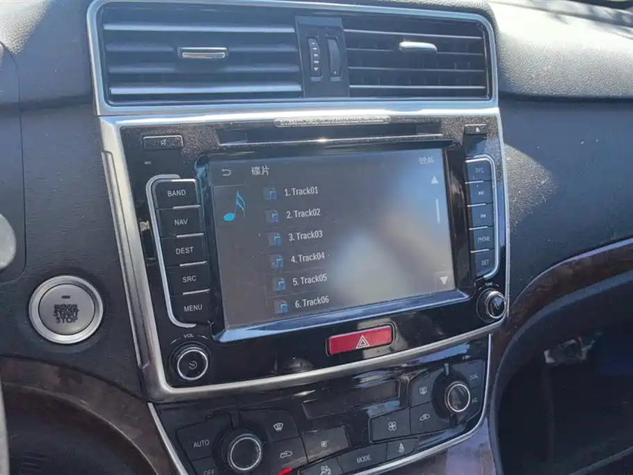 HAVAL H6 2015