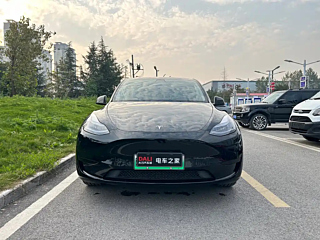 Заказать TESLA MODEL Y