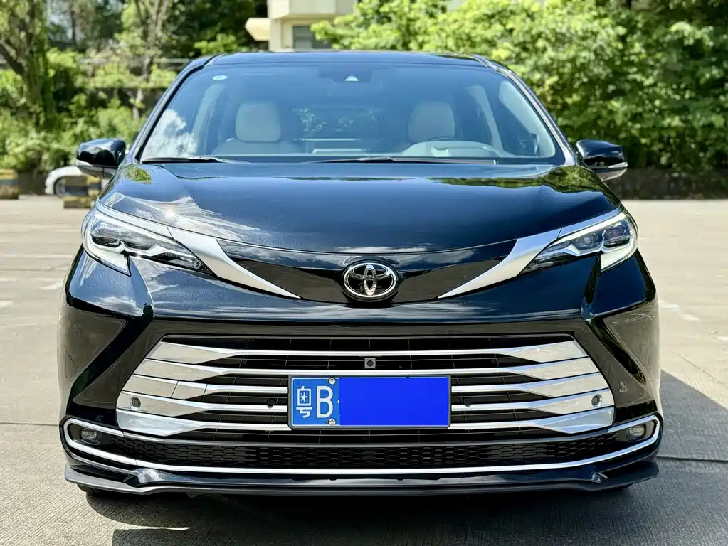 TOYOTA SIENNA SIENNA 2024