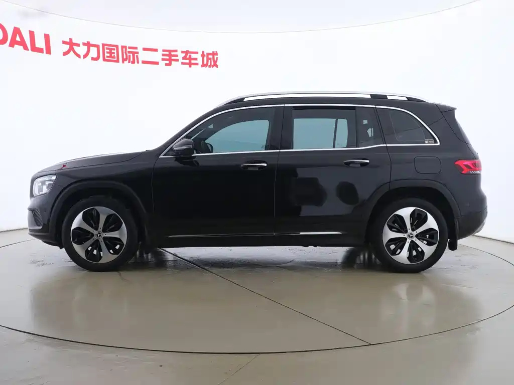 MERCEDES BENZ GLB 2022