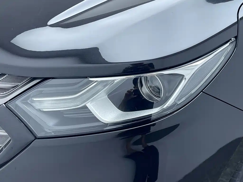 CHEVROLET EXPLORER 2018