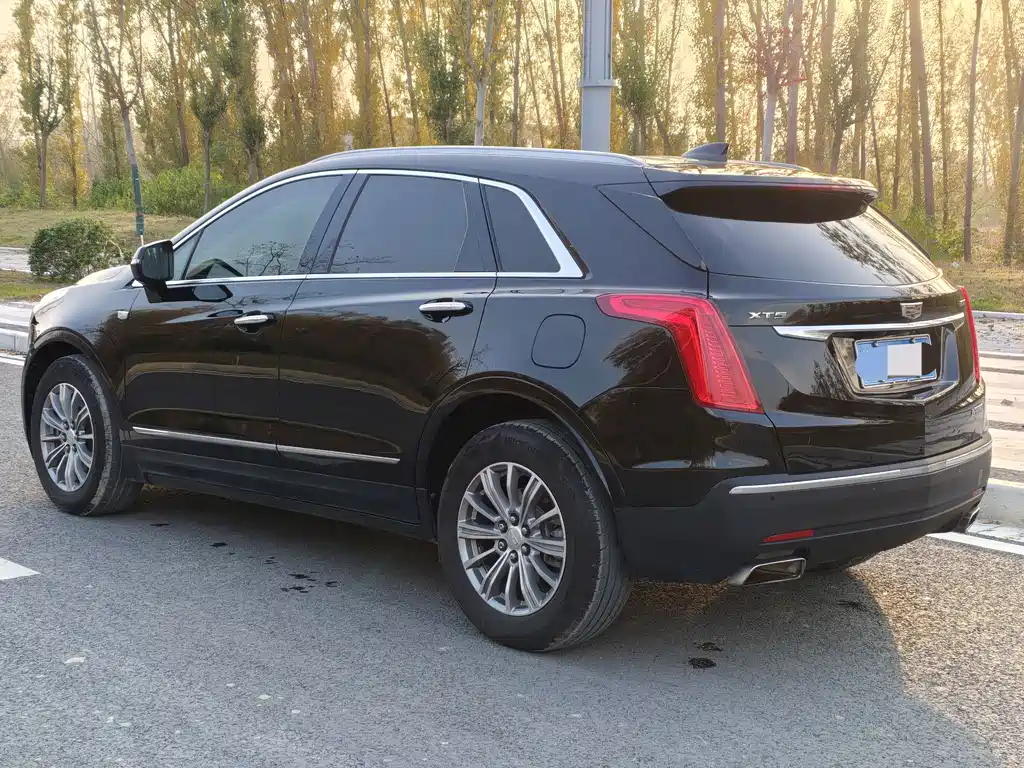 CADILLAC XT5 2018