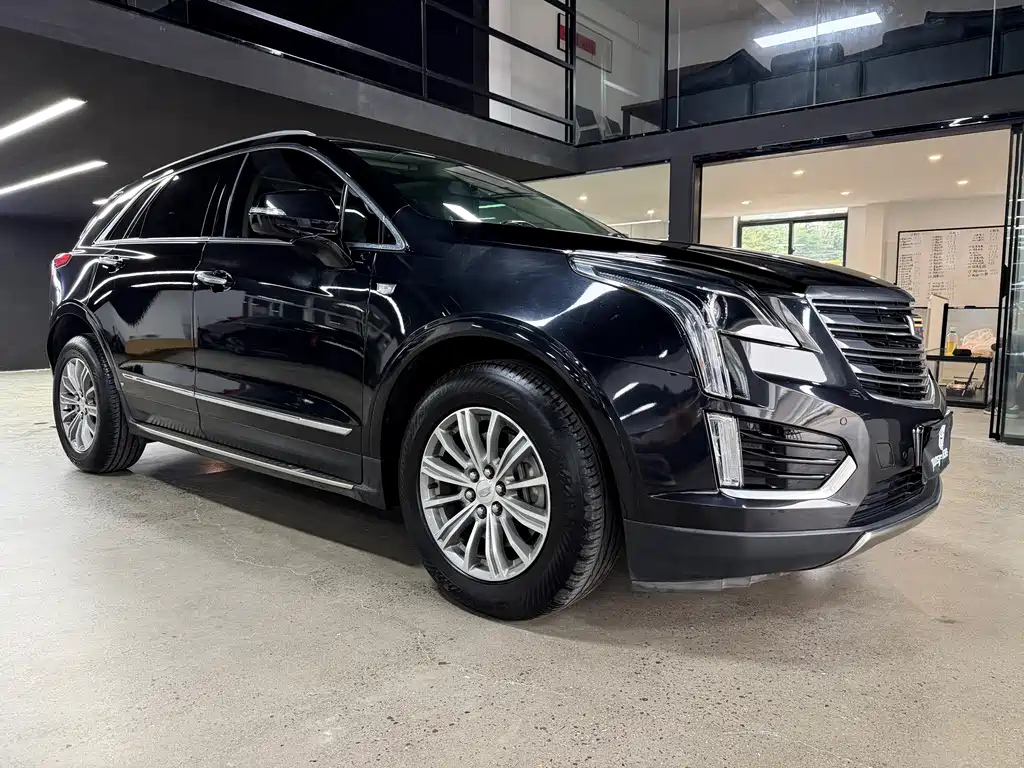 CADILLAC XT5 2016