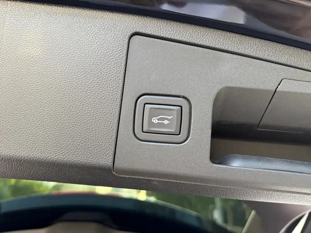CADILLAC XT4 2024