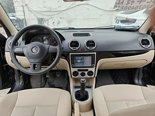 VOLKSWAGEN LAVIDA 2011