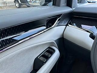 ZEEKR 009 2024 YEAR SEATS EDITION 108KWH 2024
