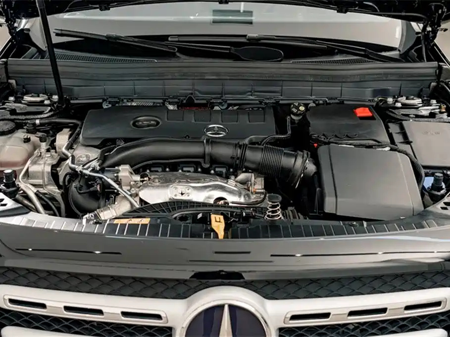 MERCEDES BENZ GLB 2023