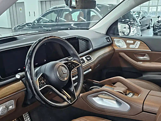 MERCEDES BENZ GLS 2024 YEAR GLS 450 4MATIC LUXURY 2024