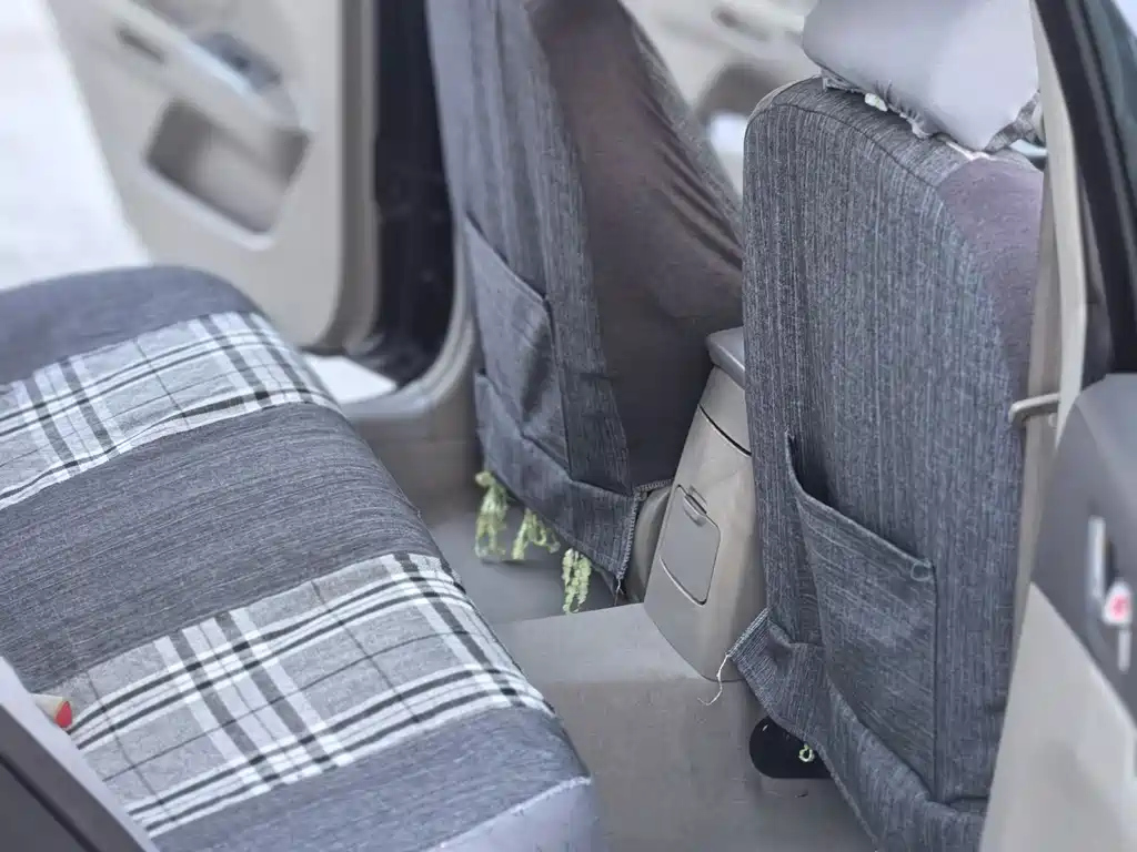 GEELY AUTO CLASSIC EMGRAND 2010