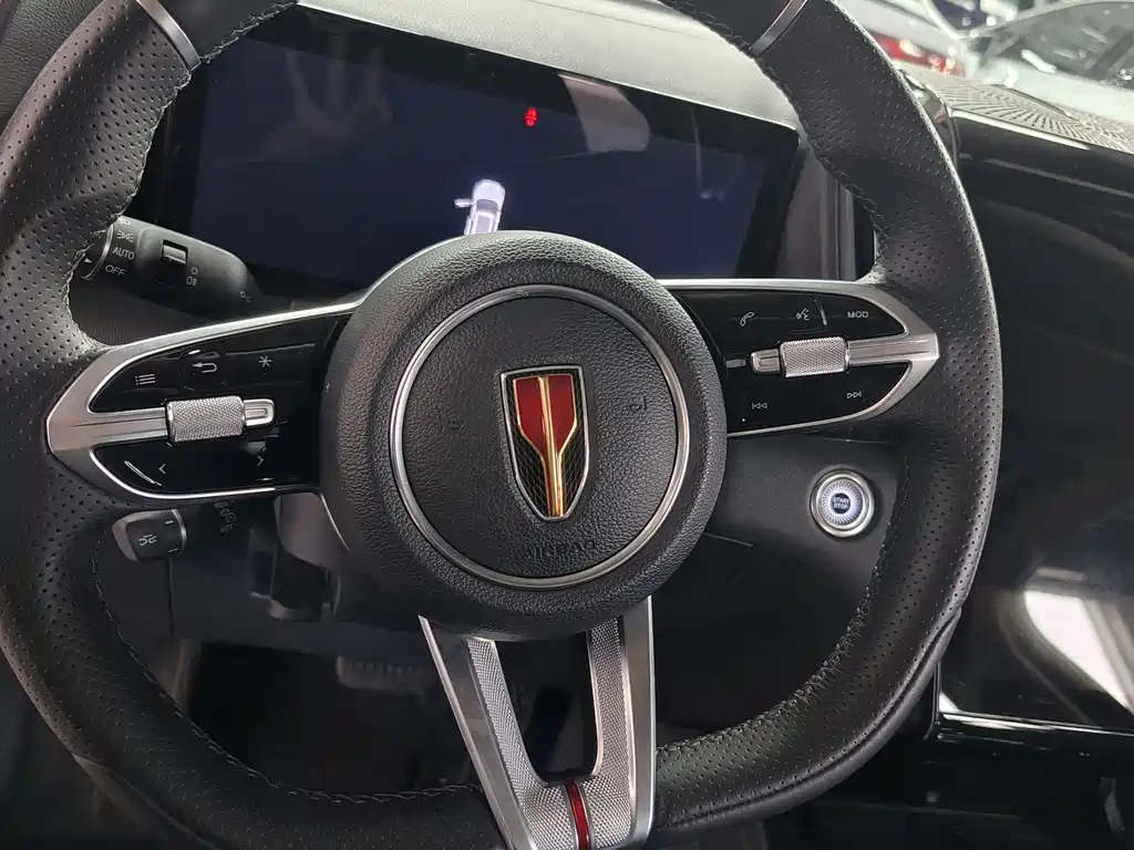 HONGQI HS3 PHEV 2024