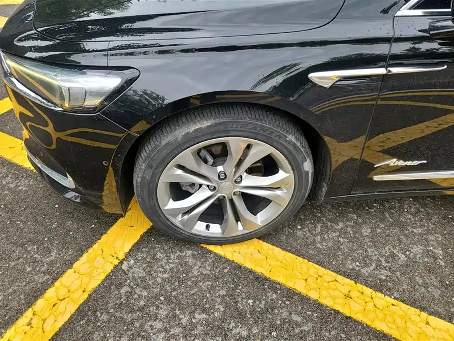 BUICK LACROSSE 2022