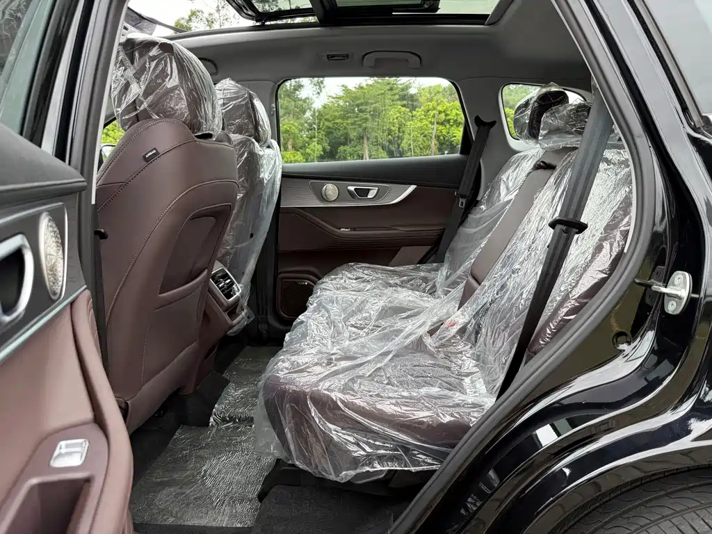 CHERY TIGGO 8 PRO 2025