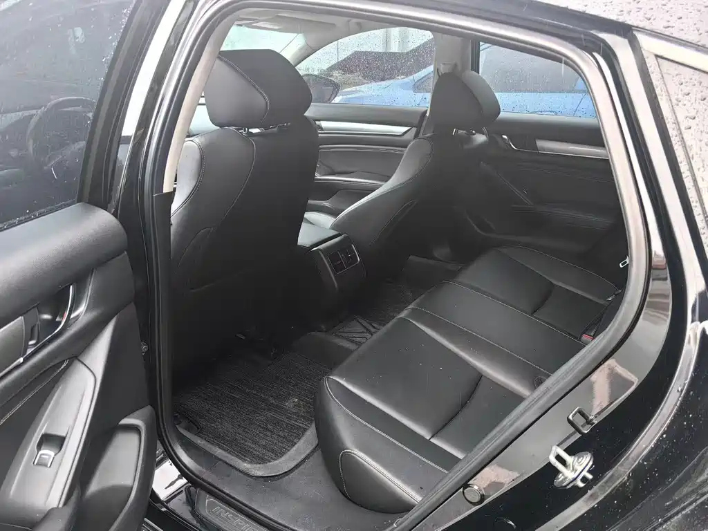 HONDA INSPIRE 2020