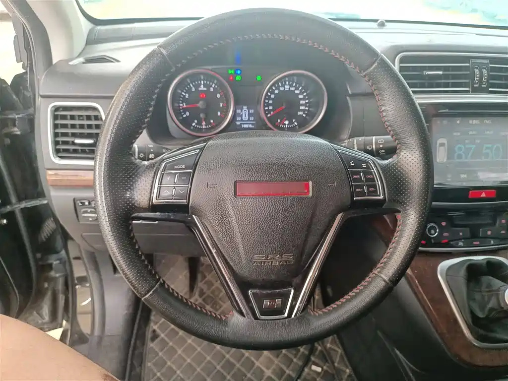 HAVAL H6 2015