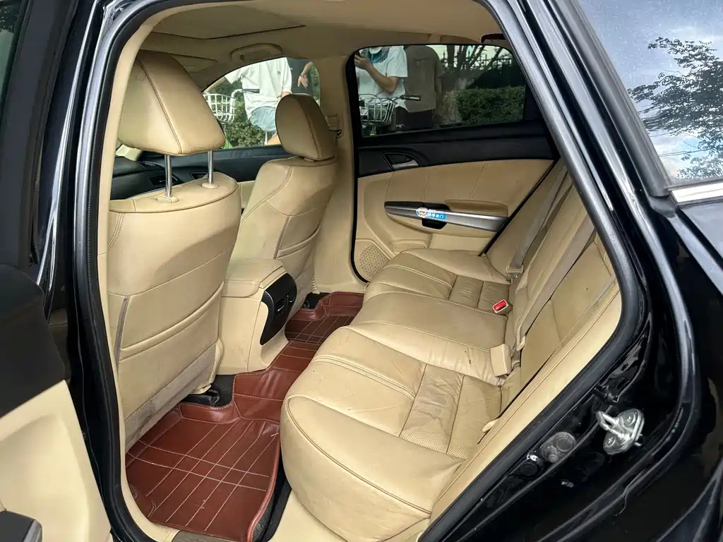 HONDA CROSSTOUR 2012