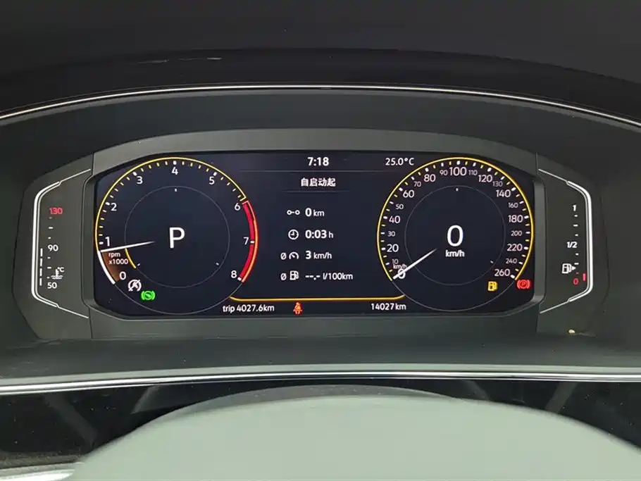 VOLKSWAGEN PASSAT 2024