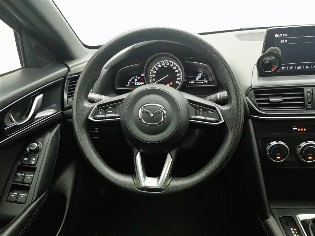 MAZDA CX-4 2021