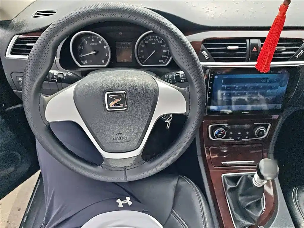 ZOTYE T600 2015