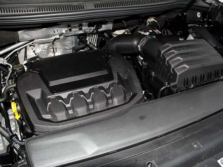 VOLKSWAGEN VILORAN 2025