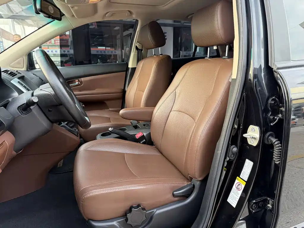 BYD S6 2014