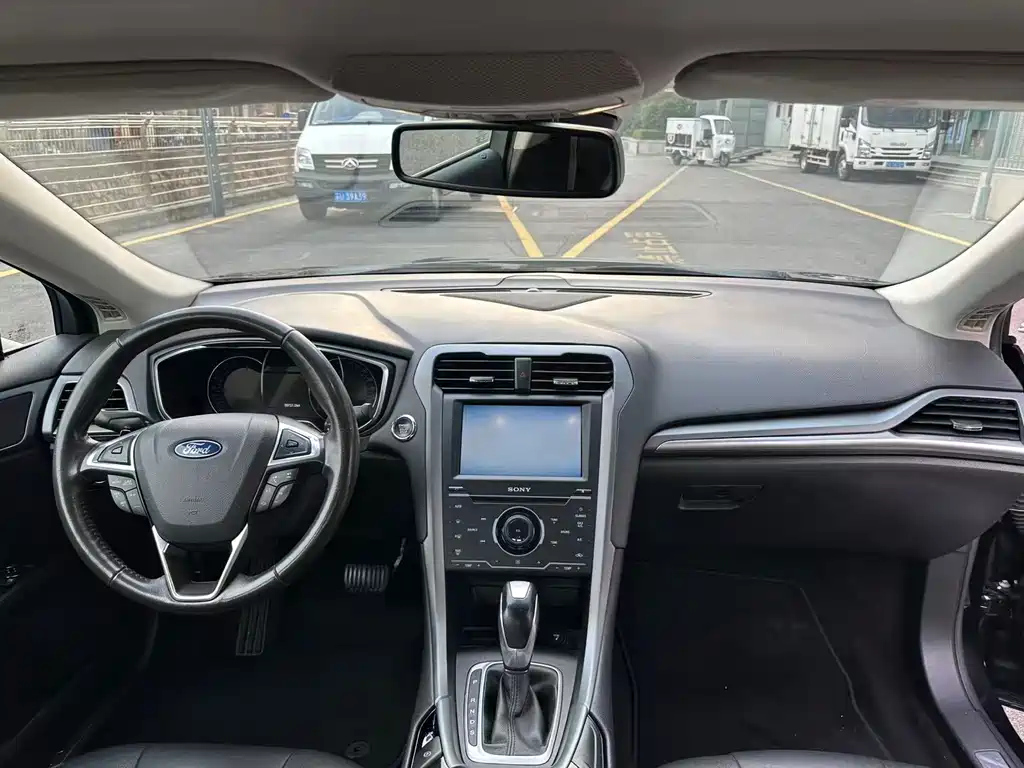 FORD MONDEO 2013