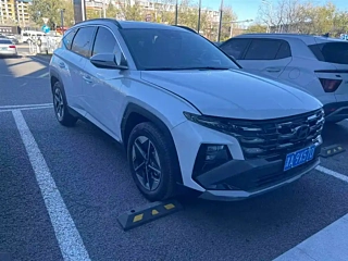 Заказать HYUNDAI TUCSON