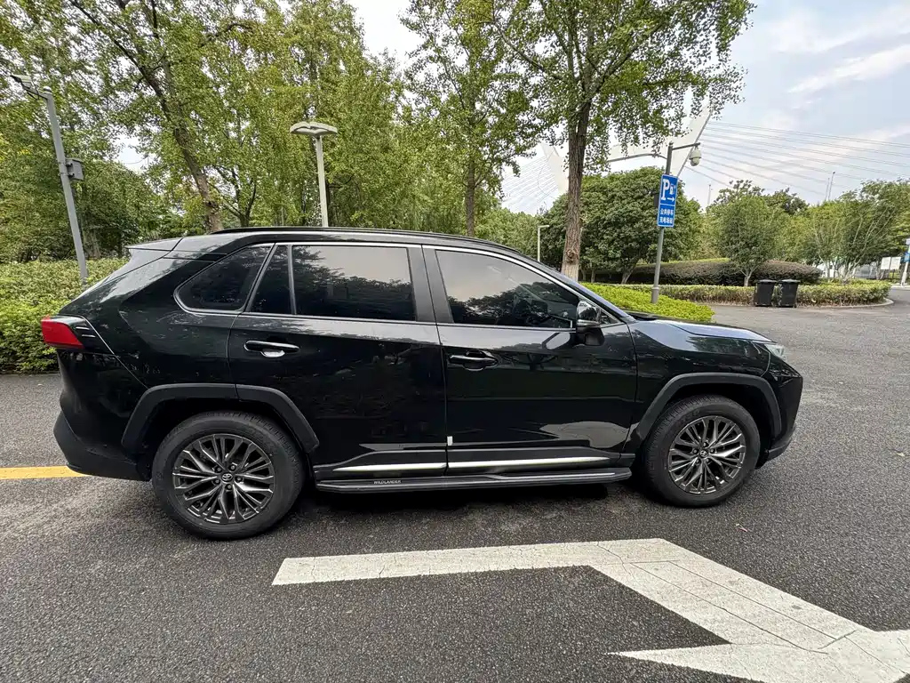 TOYOTA WILDLANDER 2023