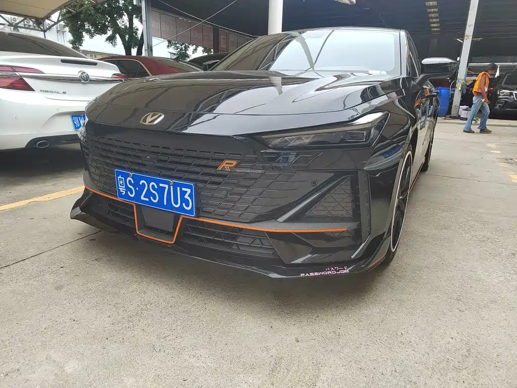 CHANGAN UNI-V 2023