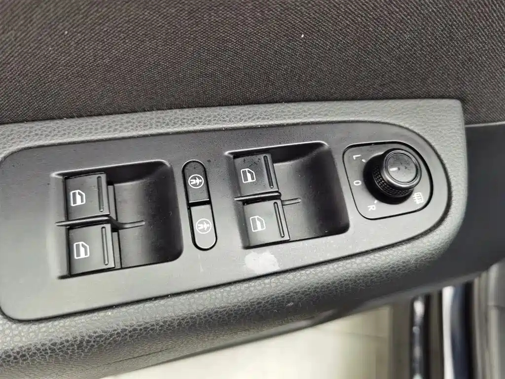 VOLKSWAGEN SHARAN 2018