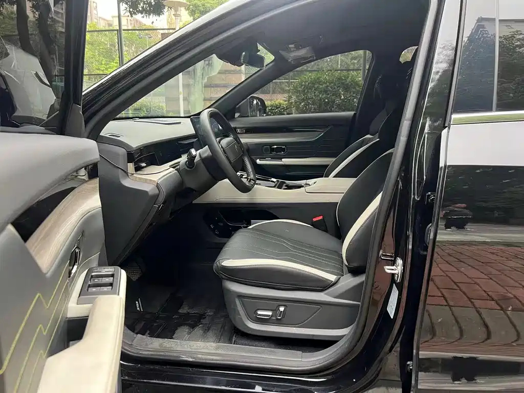 JETOUR SHANHAI L6 2024