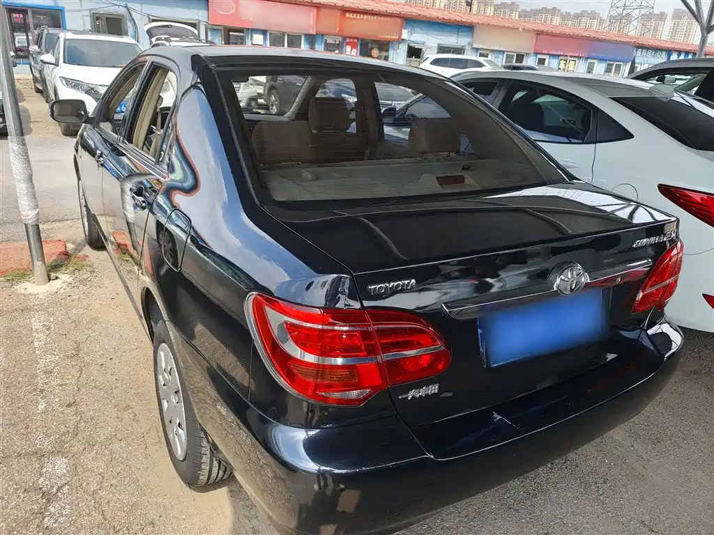 TOYOTA COROLLA 2013