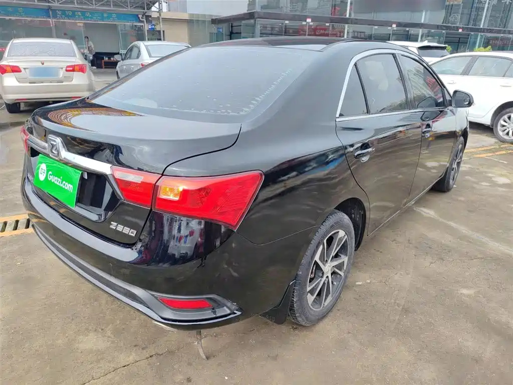 ZOTYE Z360 2018