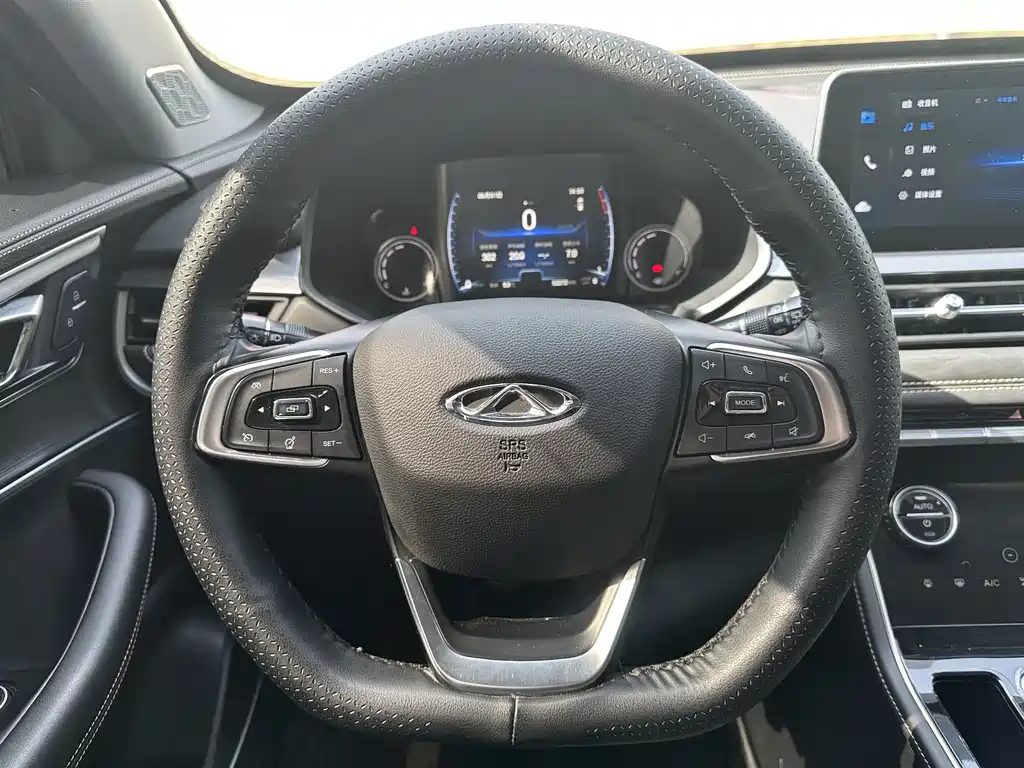 CHERY TIGGO 8 2021