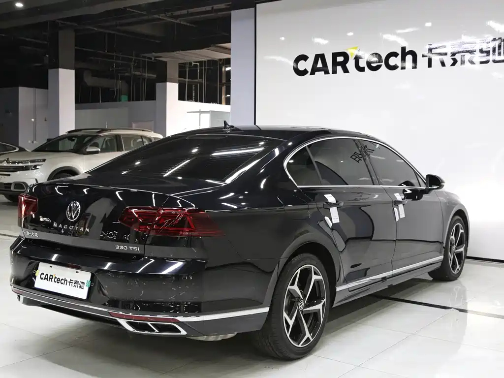 VOLKSWAGEN MAGOTAN 2024