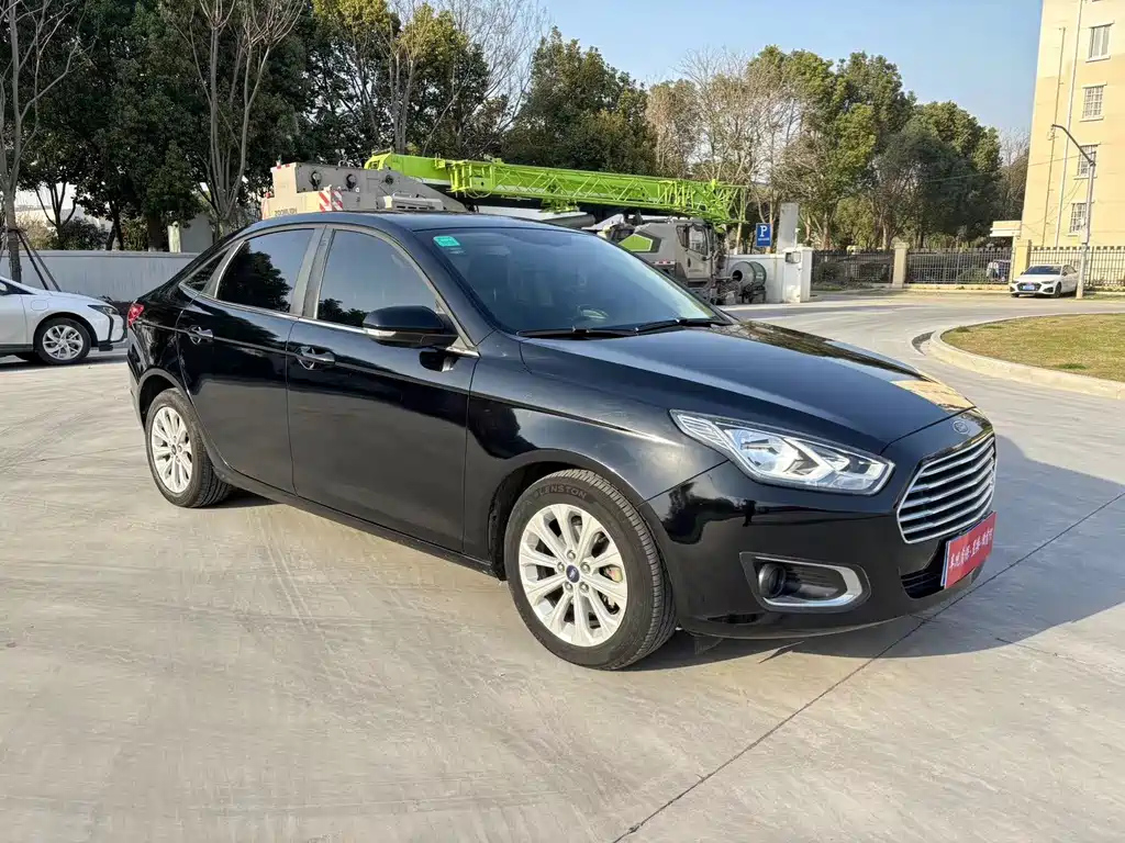 Аукционный лист FORD ESCORT 2016