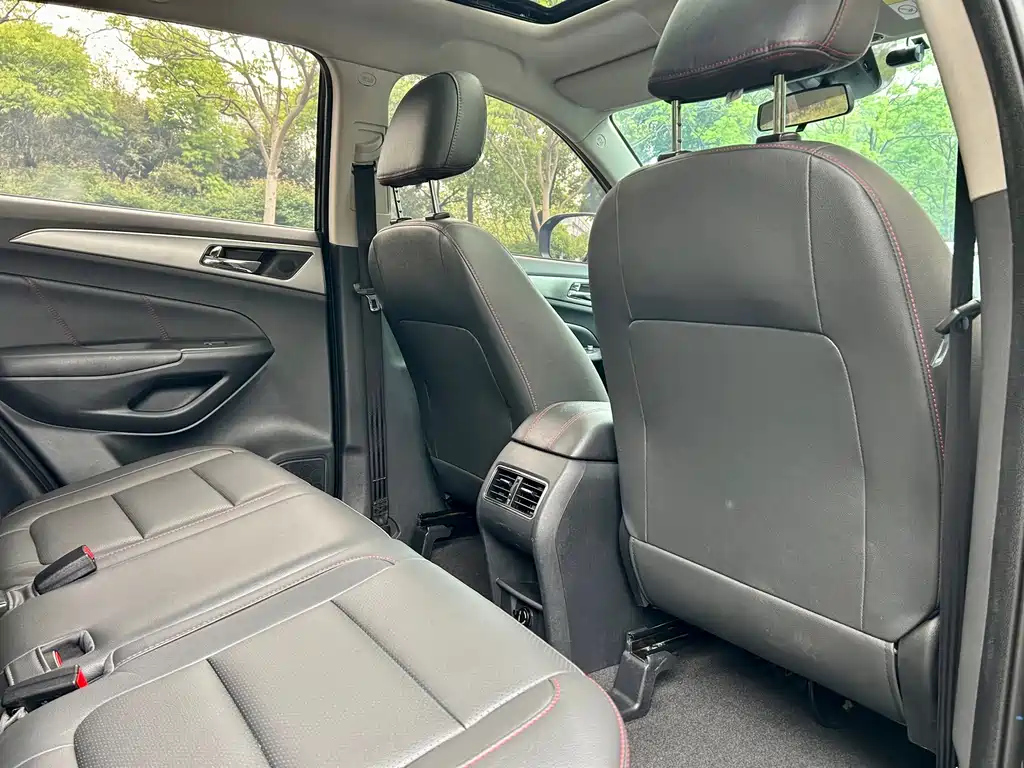CHANGAN CS75 2016