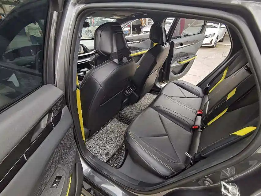 CHANGAN UNI-V 2023