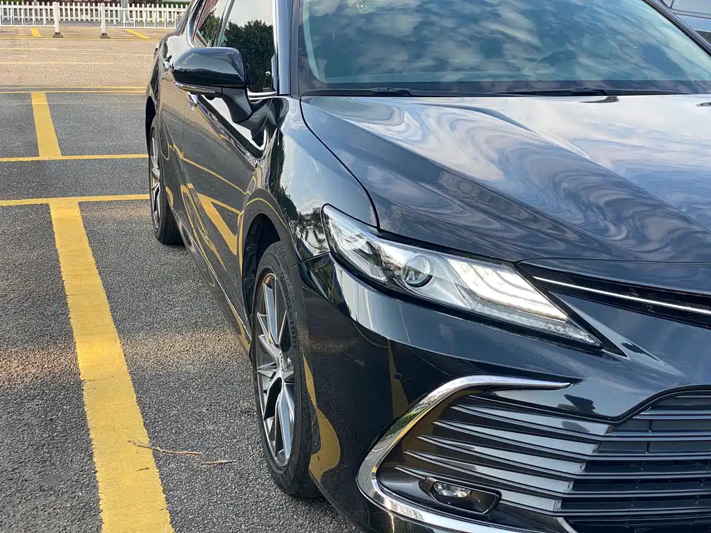 TOYOTA CAMRY 2021
