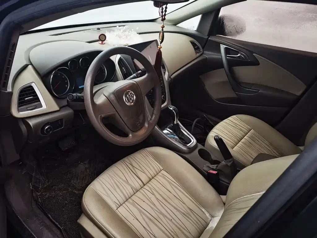 BUICK EXCELLE 2013