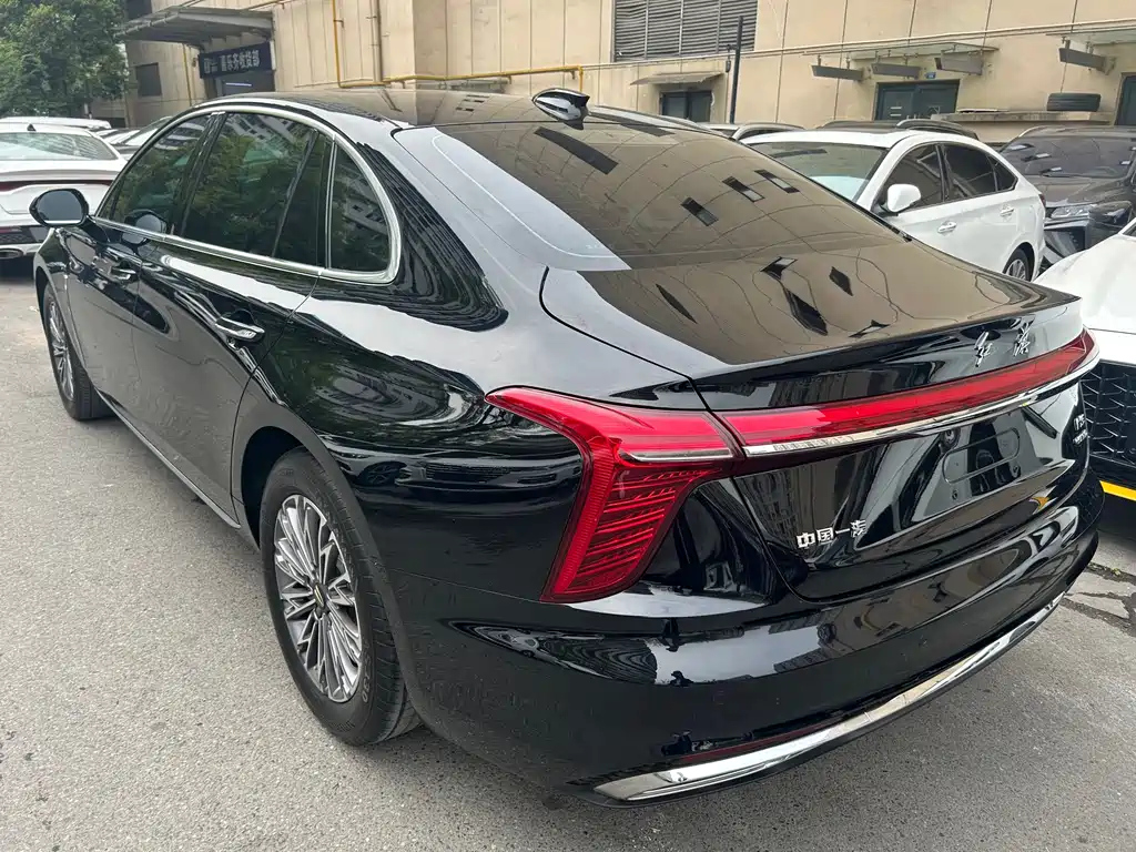 HONGQI H5 2023